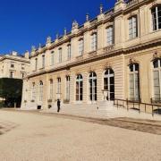 Facade du palais bourbon 1